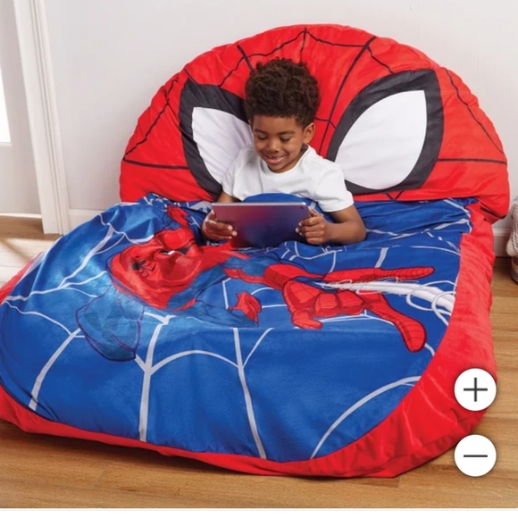 Oversized floor lounger & nap, Spiderman - Picture 3 of 5